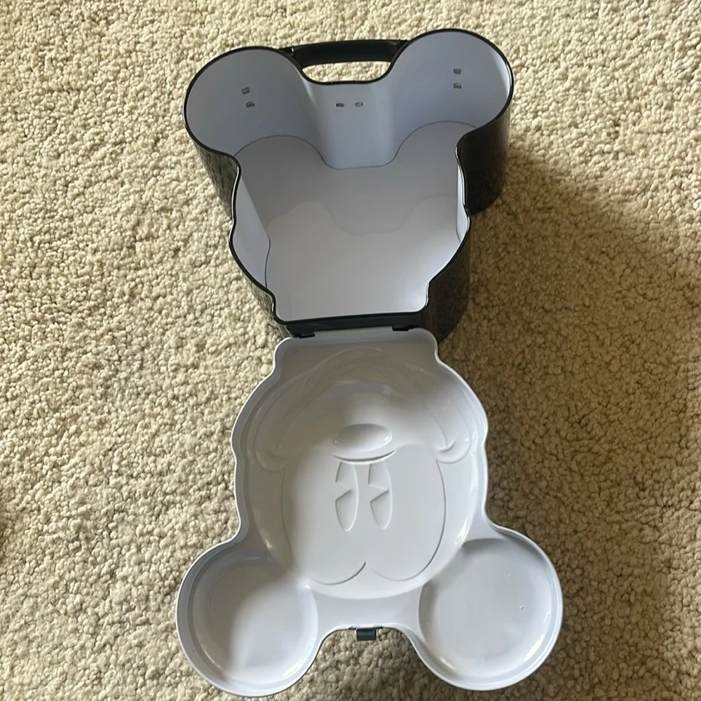 Mickey Mouse metal Lunch Box from Disneyland